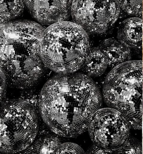 La Magie des Paillettes : Brillez de Mille Feux pour les Fêtes !