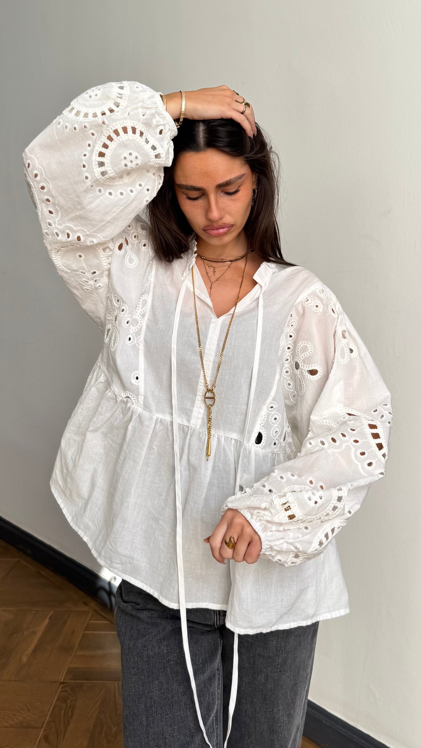 Blouse à broderie SHANA Blanche 🇮🇹