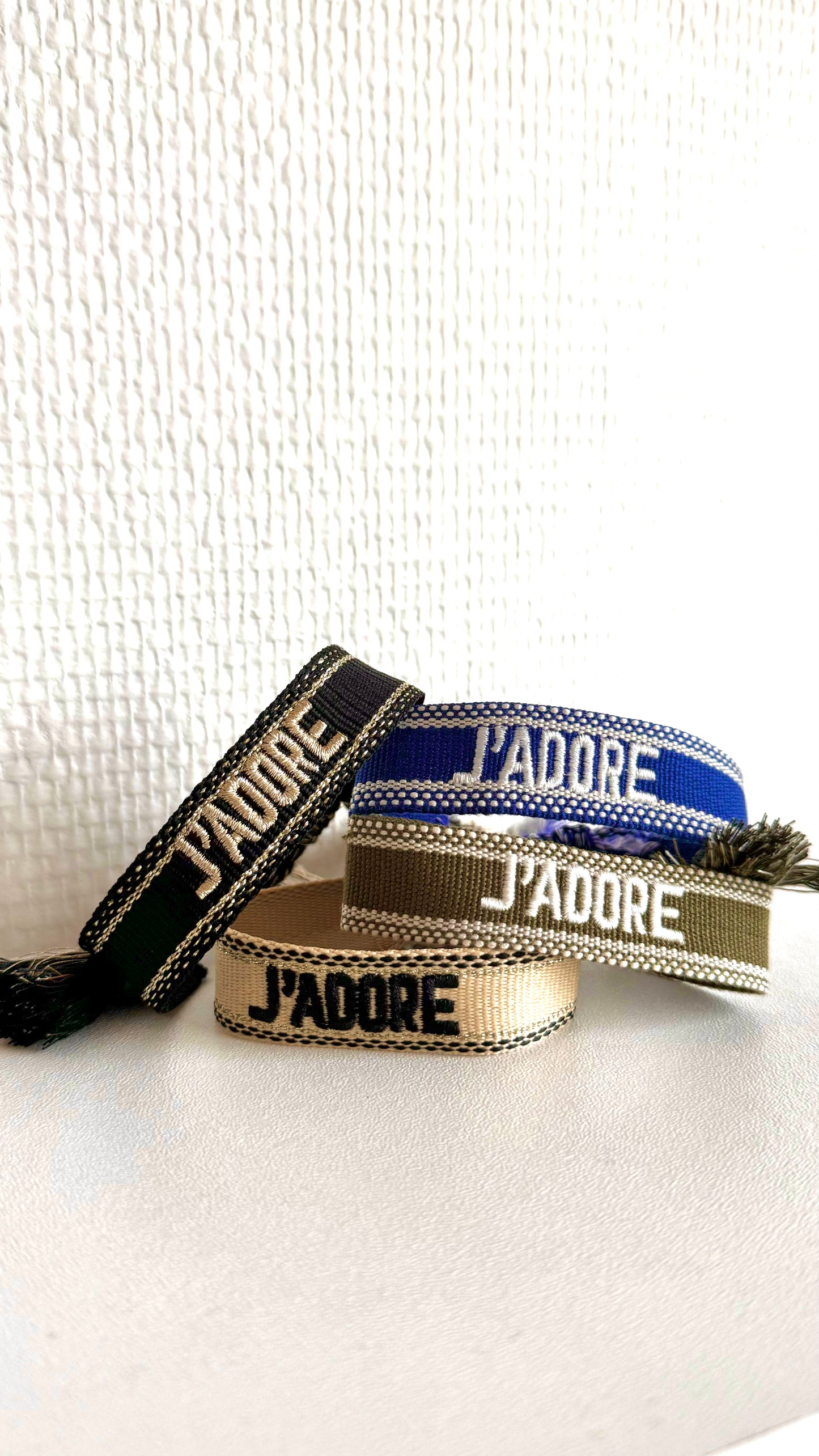 Bracelet J'ADORE noir